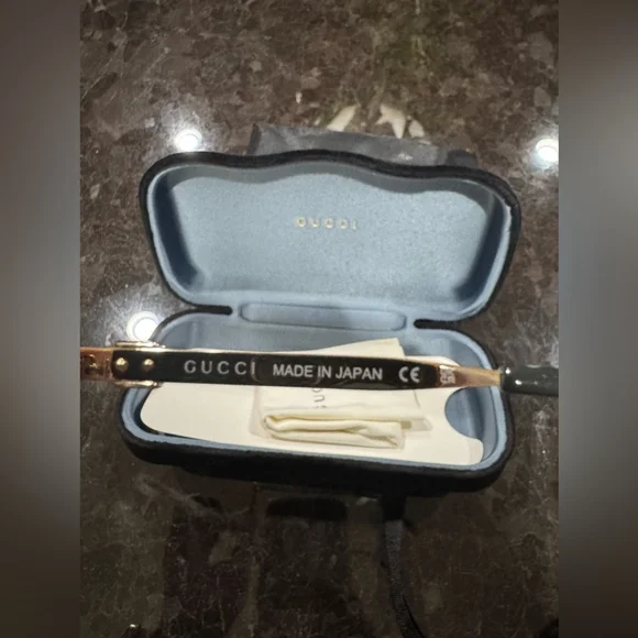 Gucci Gold Sunglasses - Picture 7 of 11